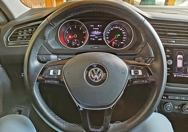 Volkswagen Tiguan cena 89900 przebieg: 79000, rok produkcji 2019 z Tomaszów Lubelski małe 352